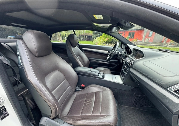 Mercedes-Benz Klasa E cena 99000 przebieg: 181401, rok produkcji 2015 z Włocławek małe 742